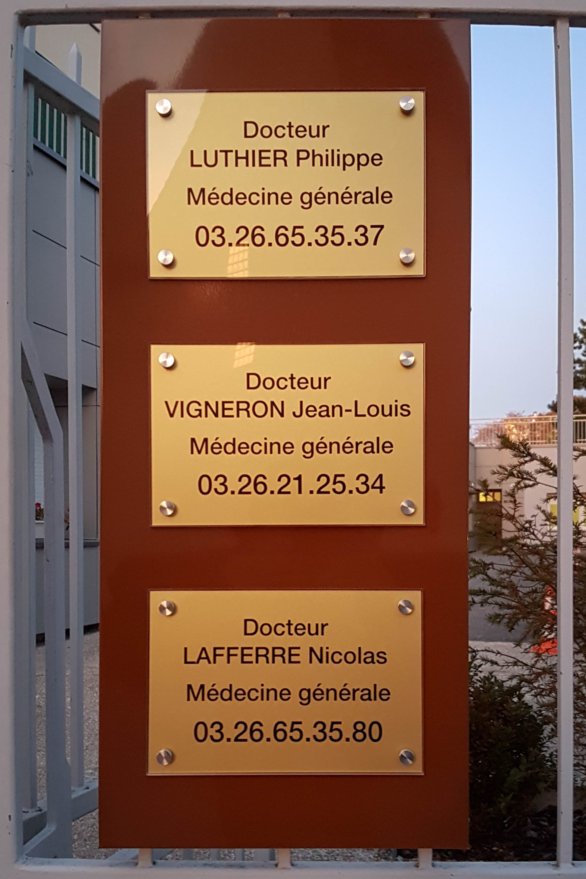 Plaque professionnelle